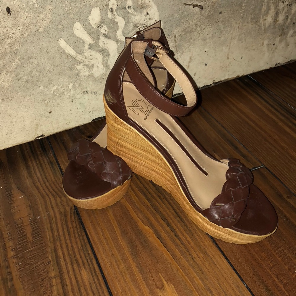 Wedge sandals